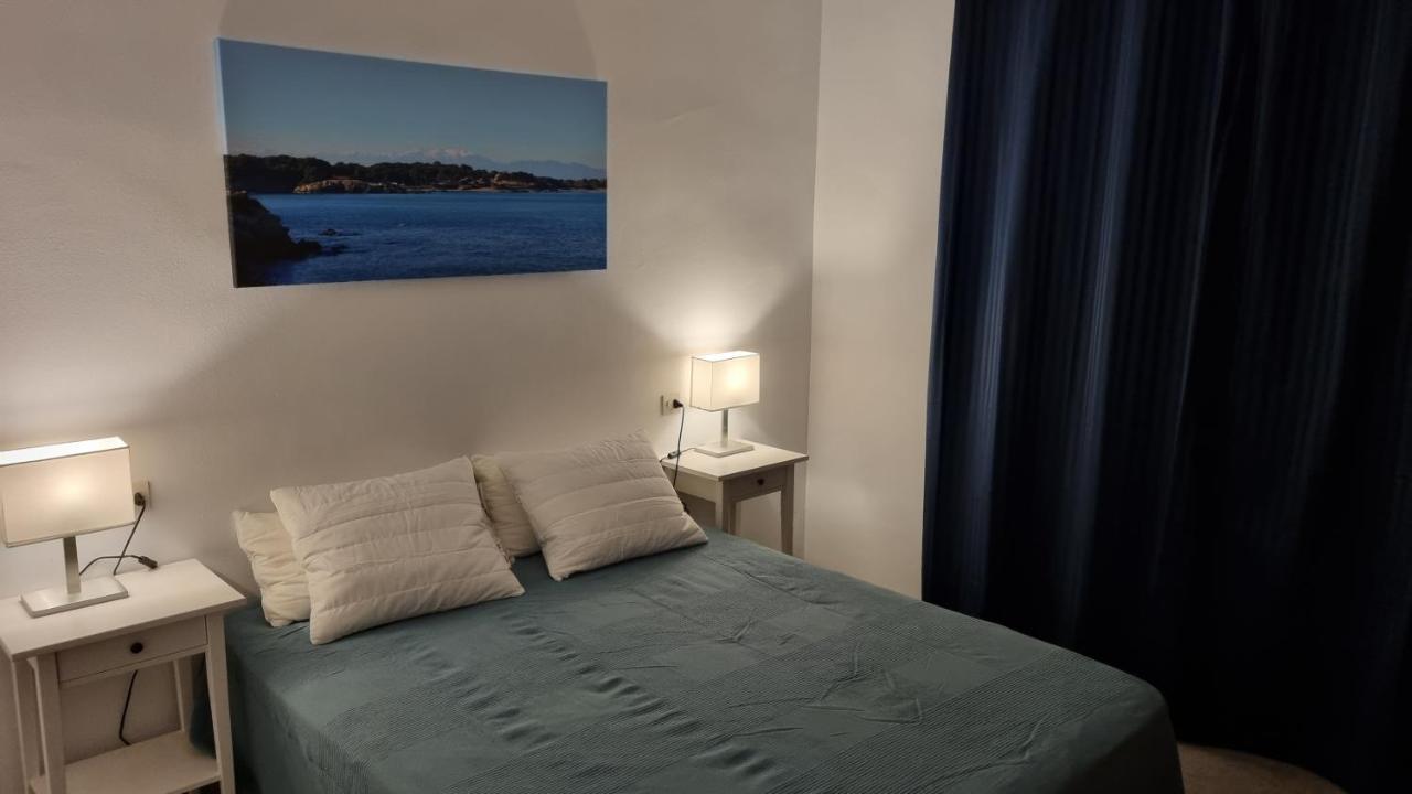 Apartamento Familiar Con Piscina Y Wifi L' Escala 外观 照片